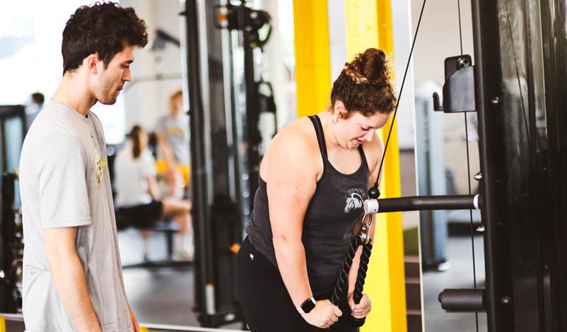 woman lifting weights